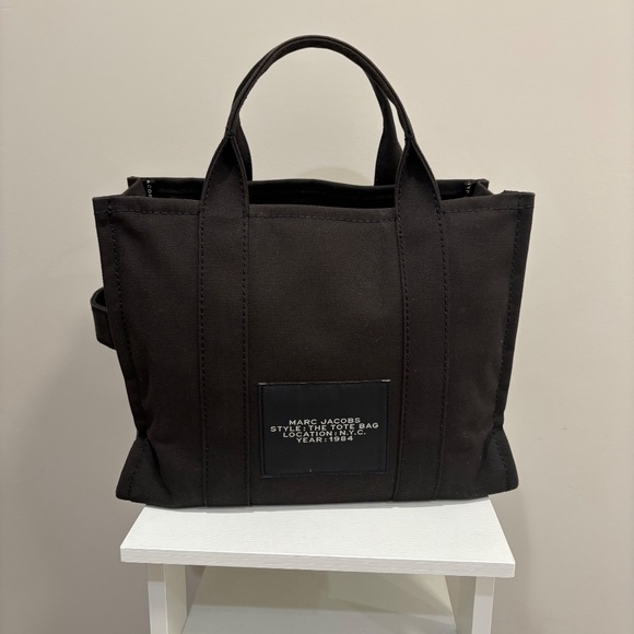 MARC JACOBS | The Canvas Medium Tote Bag | Black - Picture 3 of 7